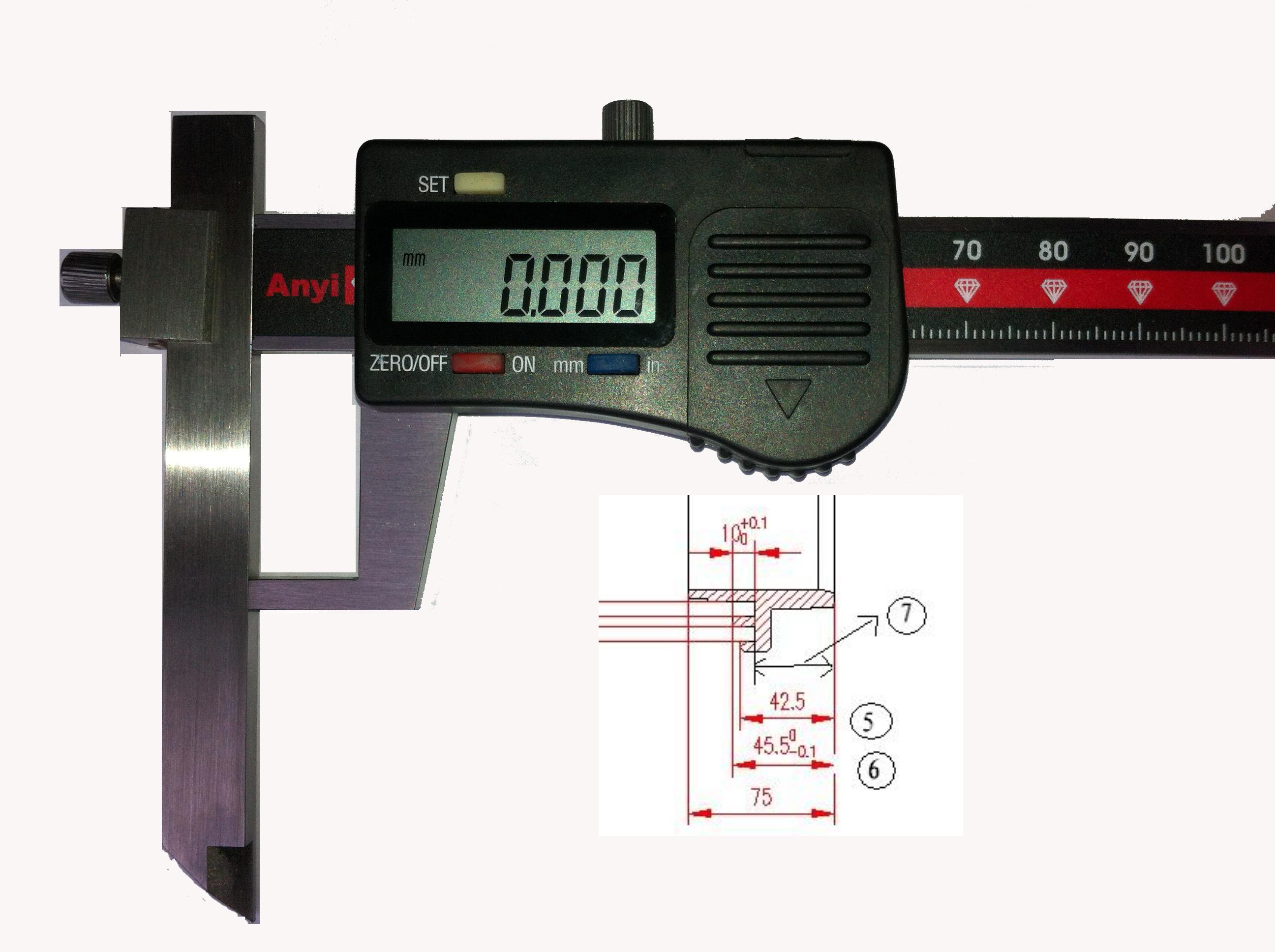 groove depth calipers, measuring the groove depth